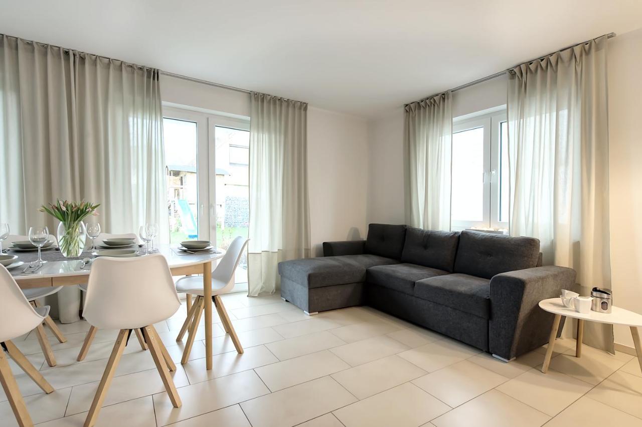 Modern Wohnen I Smart Tv I Terrasse I 2X Parkplatz I 2 Schlafzimmer I 6 Schlafplaetze Bad Oeynhausen Bagian luar foto